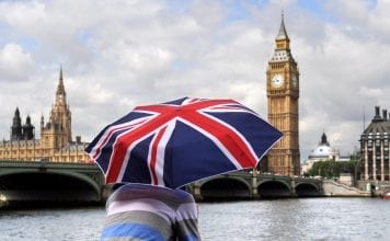 Assicurazione Sanitaria Londra: Costi Medi e Perchè Sceglierla! assicurazione sanitaria viaggio londra